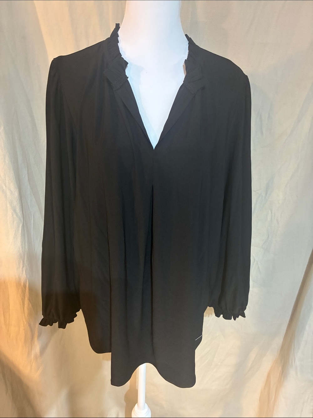Anne Klein Black V-Neck Ruffle-Cuff Tunic